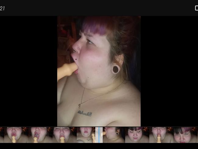 10 Minuten harte Blowjob-Action |BBW an XXL Dildo