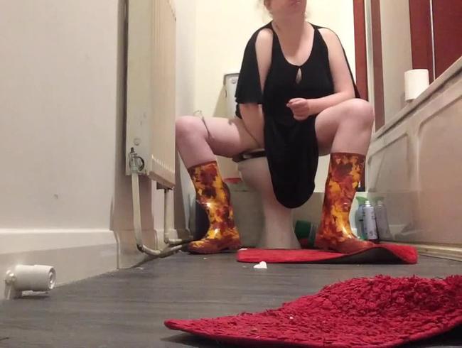 Arikajira Autumn Wellies Bbw Pee Fetish