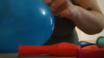 Ballon + Nägel