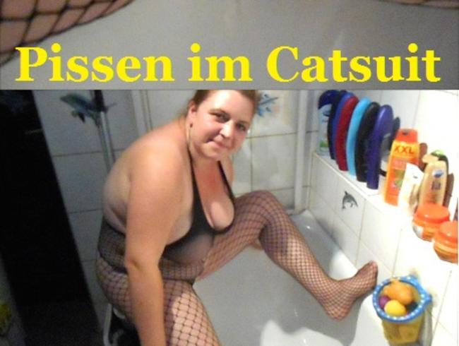 Pissen im Catsuit